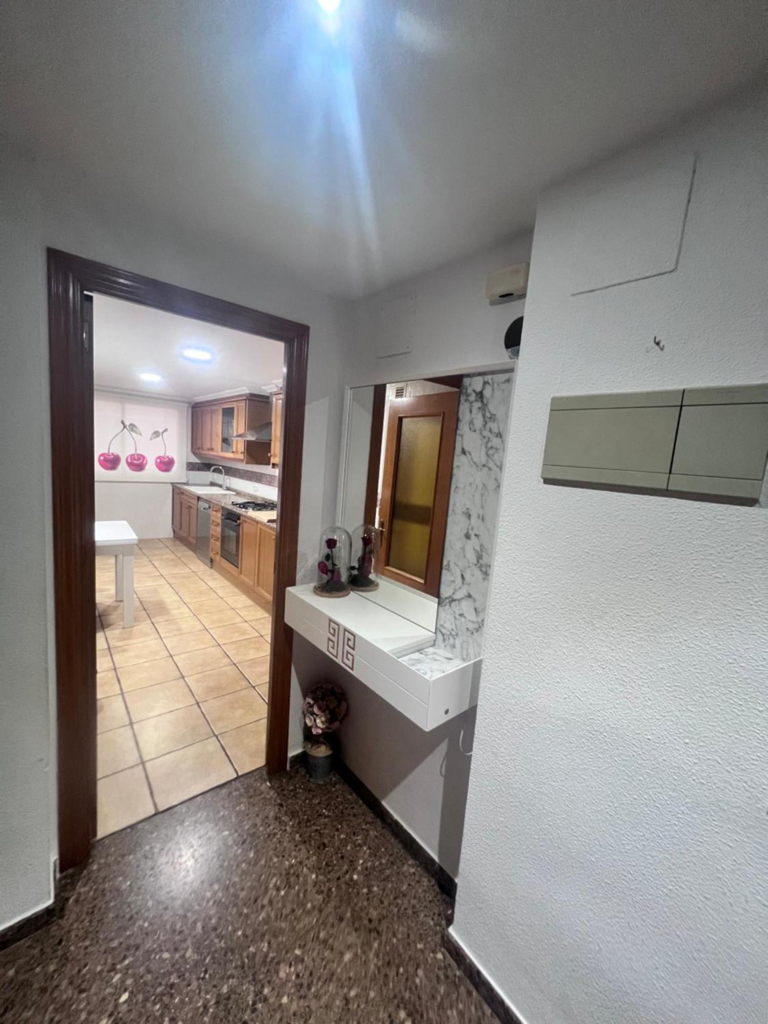 Vacaciones Premium Apartment Буриана Екстериор снимка